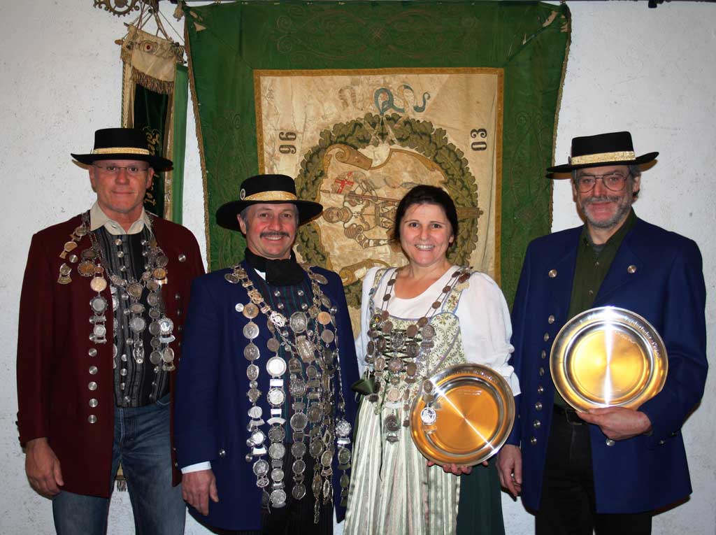 v.l.n.r.: Roland Przybylla, Thomas Betz, Lisi Stainer und Klaus Konietzny