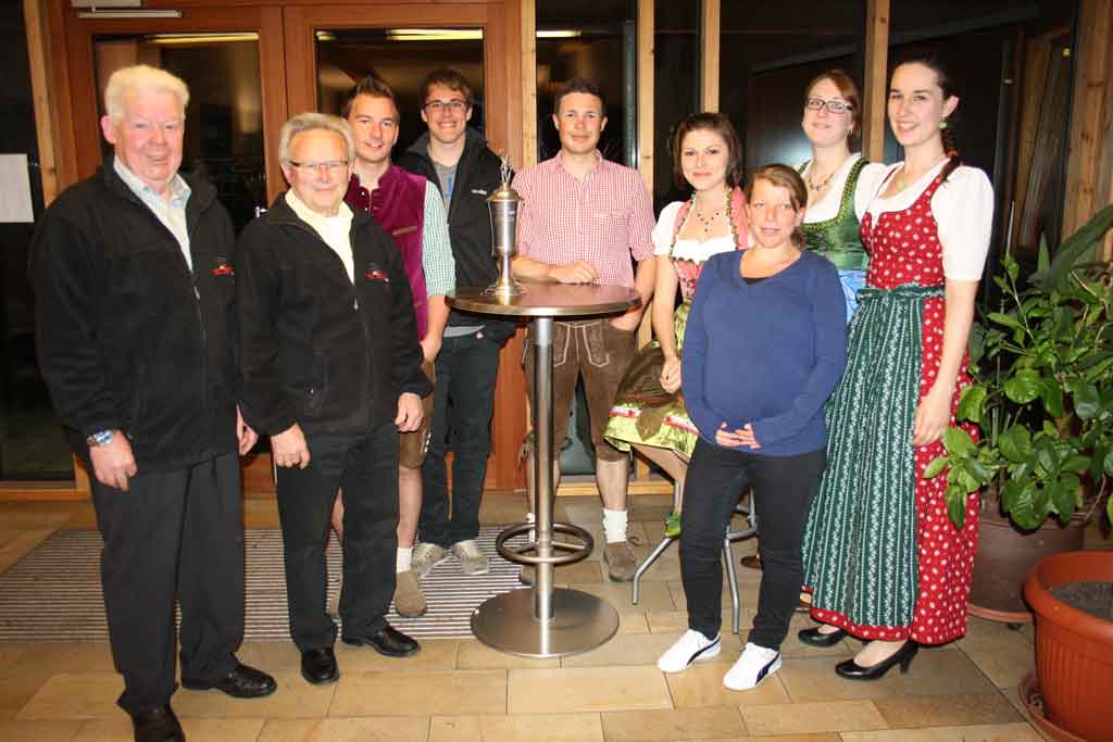 v.l.n.r.: Zeilmeier Rudi, Niederländer Helmut, Sanktjohanser Stephan, Ulreich Maxi, Reiner Alexander, Stainer Eva, Böhm Steffi, Knoller Sabine und Schweizer Anna