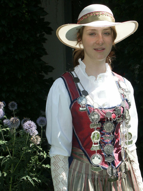 Gaujugendkönigin Sabine Knoller