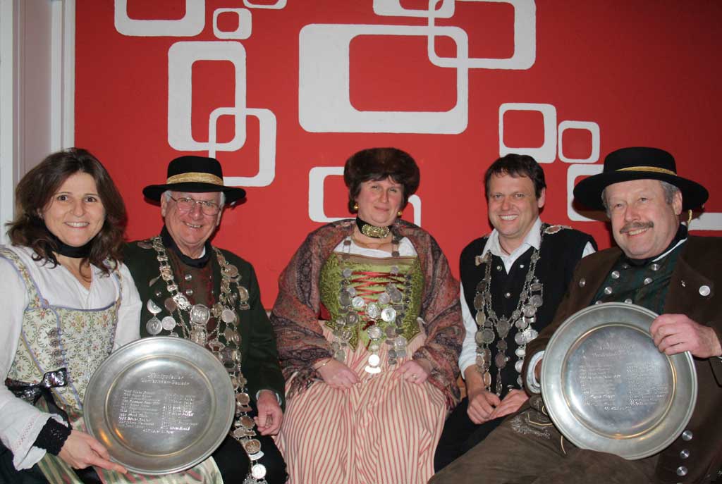 v.l.n.r: Lisi Stainer, Heini Fuchs, Ursl Schweizer, Andi Hirmer und Martin Mayer
