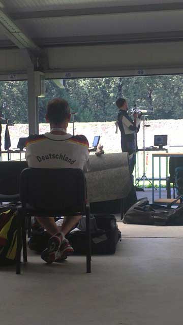 Der Trainer fiebert mit