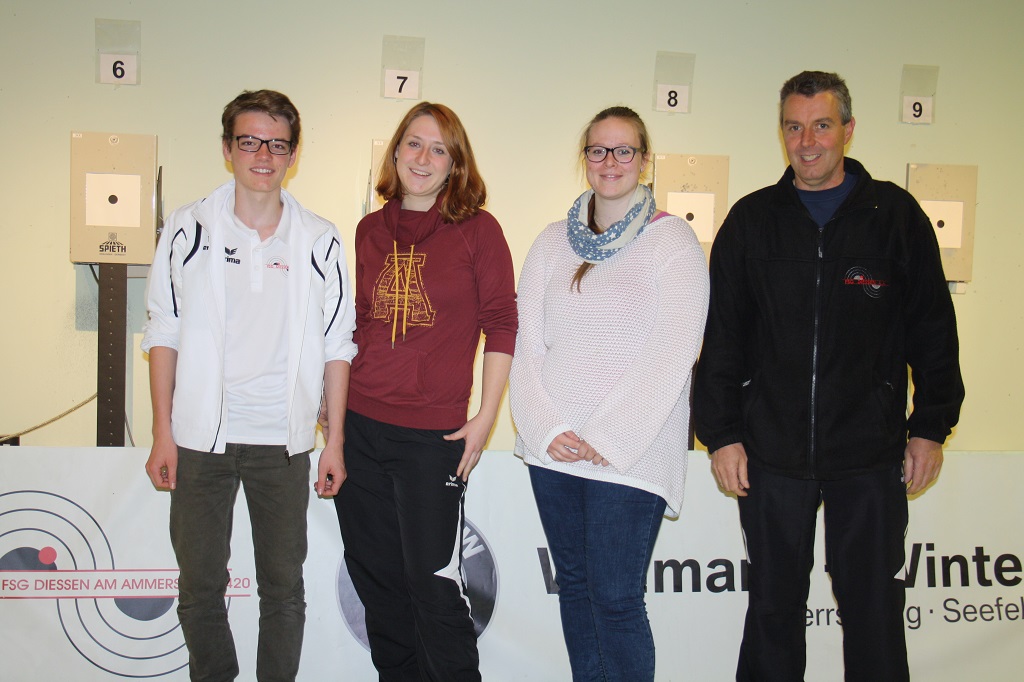 v.l.n.r.: Maxi Ulbrich, Sabine Knoller, Sabine Kettl und Alfred Klotz
